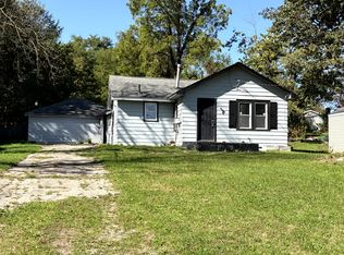 2143 Johnson St N, South Bend, IN 46628