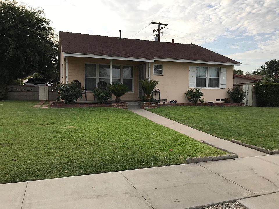 1st image of 604 N Vincent Ave