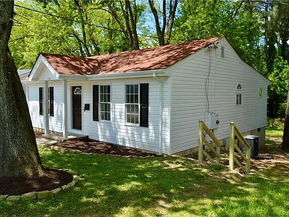2nd image of 130 N Elm Ave