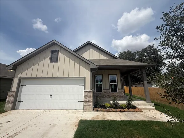 1916 McArthur Ave, Bryan, TX 77803