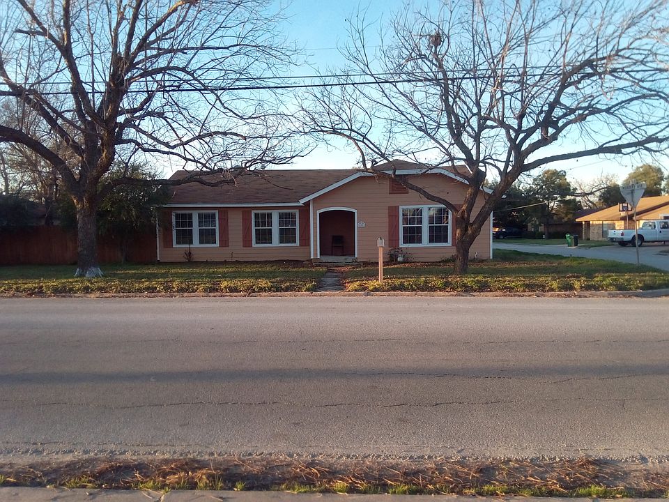 1st image of 802 Murray Ave