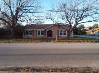 802 Murray Ave, Rockdale, TX 76567