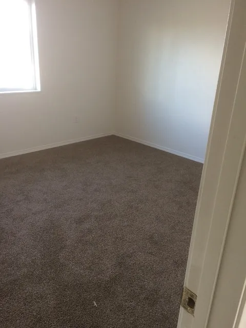 1340 Shaker Place — Photo 3