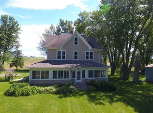 E5635 Ostrem Rd, Viroqua, WI 54665