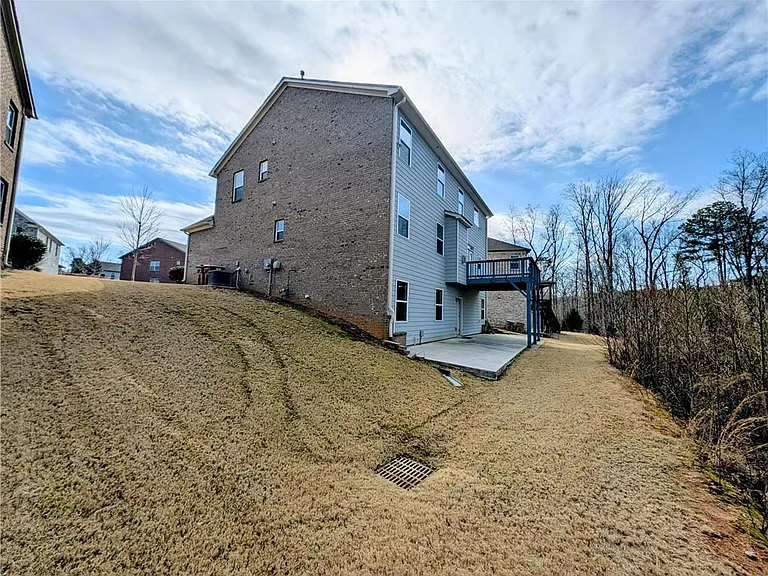 2415 Copperfield Dr — Photo 36