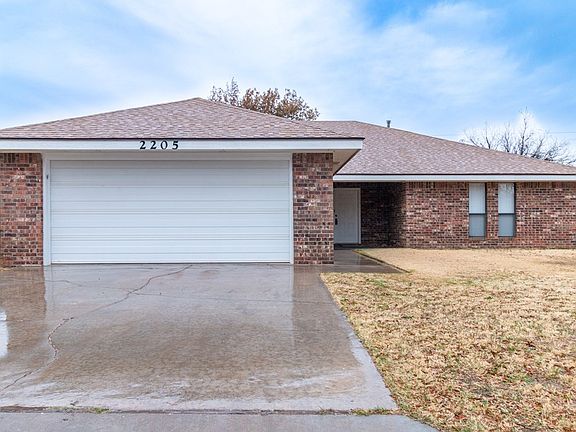 2nd image of 2205 Marcie Ln