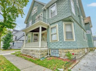 371 Alexander St, Rochester, NY 14607