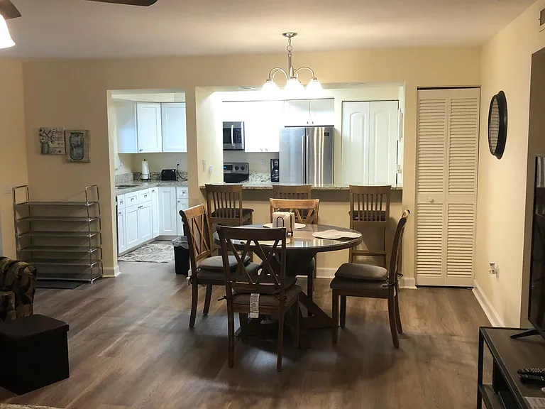 5673 Ashton Lake Dr — Photo 26