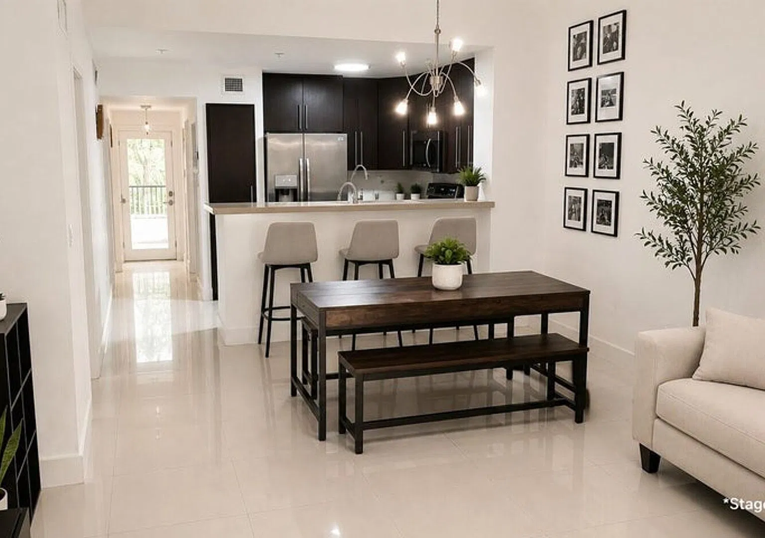 4400 NW 107th Avenue, Doral, FL 33178 — Photo 1