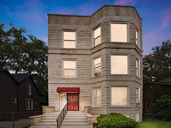 2nd image of 6729 S Saint Lawrence Ave