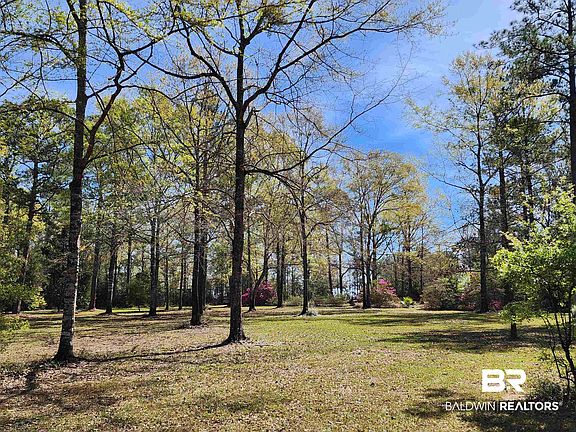 3rd image of 8843 Dixon Rd