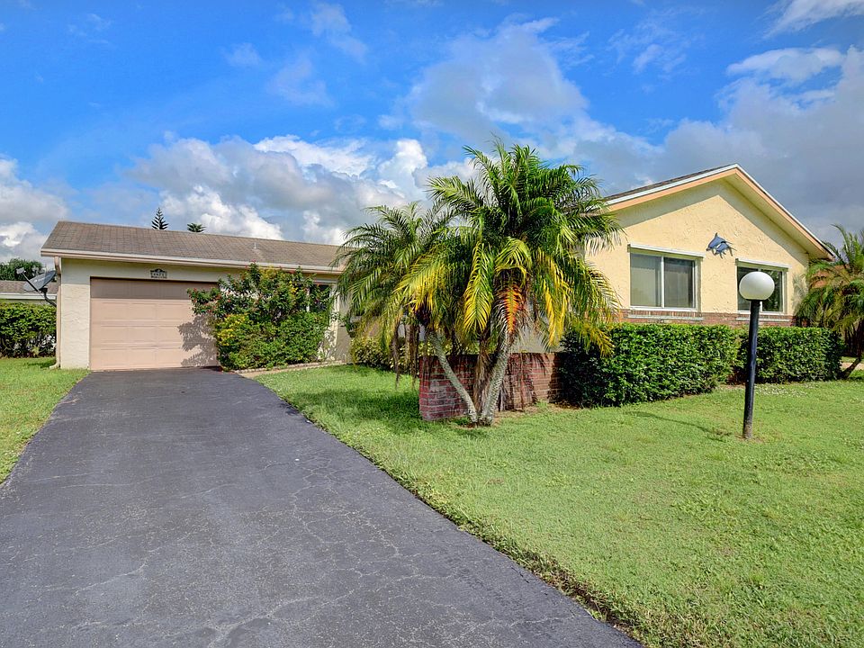 Home For Sale In Lucerne Lakes Homes Village