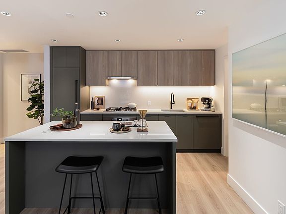 2nd image of 8633 River District Xing #716