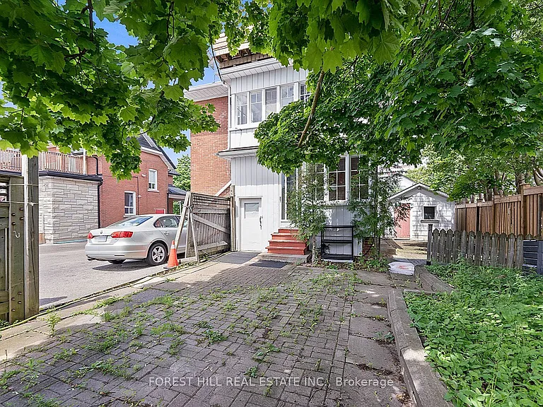 36 Arnold Cres #UPPER — Photo 35