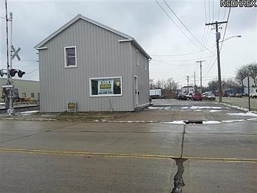 1st image of 4807 Park Ave