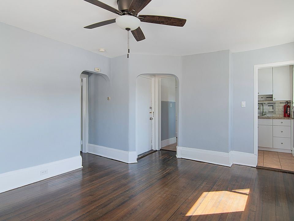 1st image of 70 Elm Rd