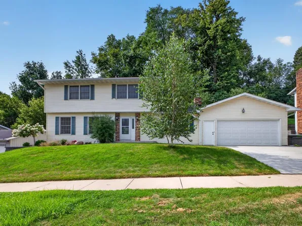 1726 Walden Ln SW, Rochester, MN 55902