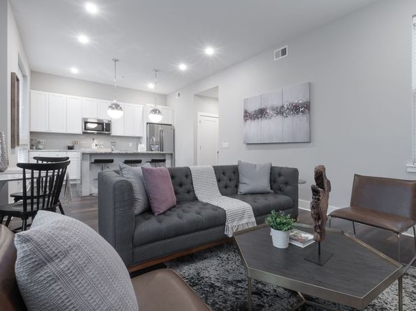1555 Ridge Ave #501