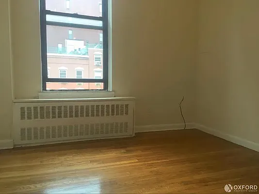 Rented by Oxford Property Group | media 38