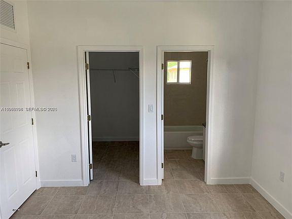 5th image of 10231 SW 176th St