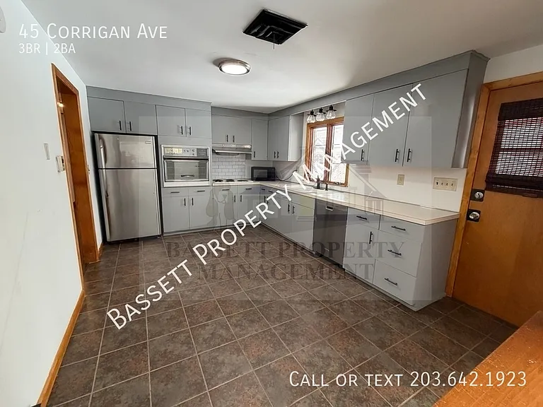 45 Corrigan Ave — Photo 8