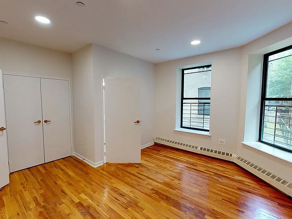 4th image of 133 W 140th St #11