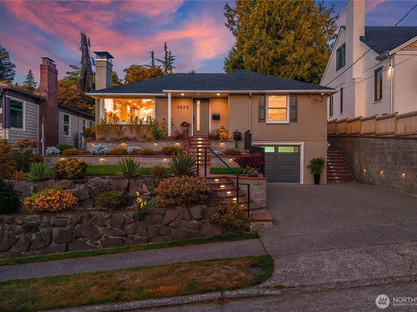 3542 43rd Avenue W, Seattle, WA 98199