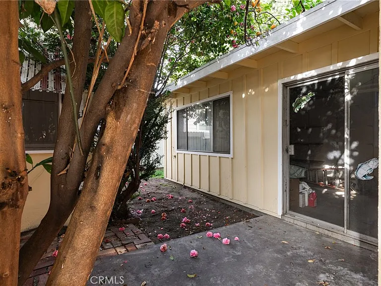 4167 Brunswick Ave — Photo 32