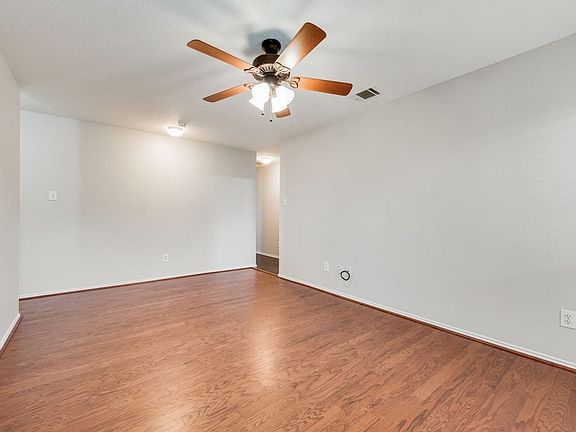 5th image of 9139 Grand Canal Dr