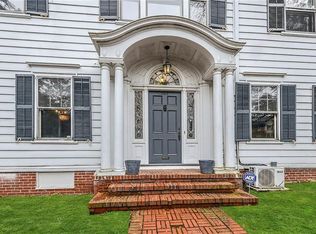 568 East Ave, Pawtucket, RI 02860