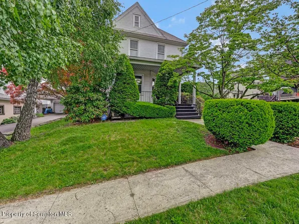 405 Dudley St, Dunmore, PA 18512