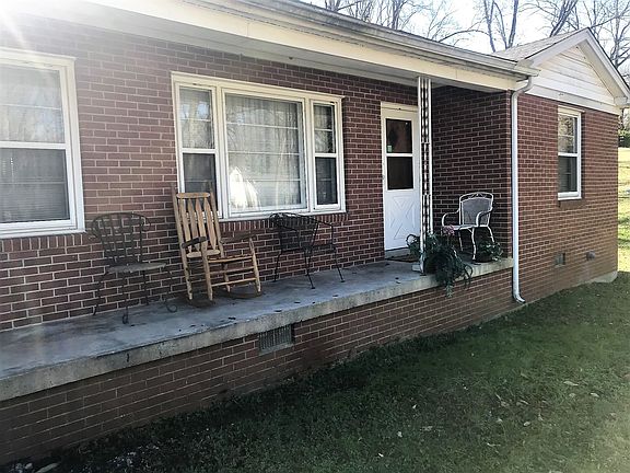 2nd image of 608 Lafayette St