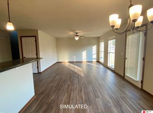 9124 Peregrine Rd, Lincoln, NE 68505