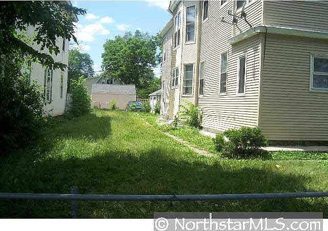 2nd image of 3018 Pleasant