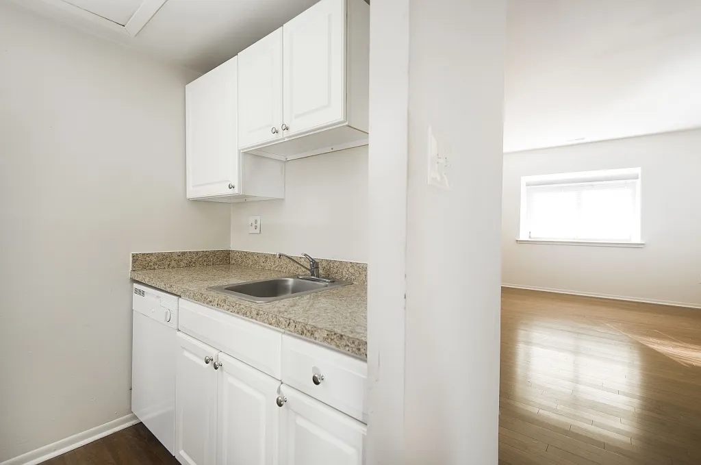 Liberty View Apartments — Photo 3