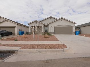 461 Villa Ysleta Dr, Socorro, TX 79927