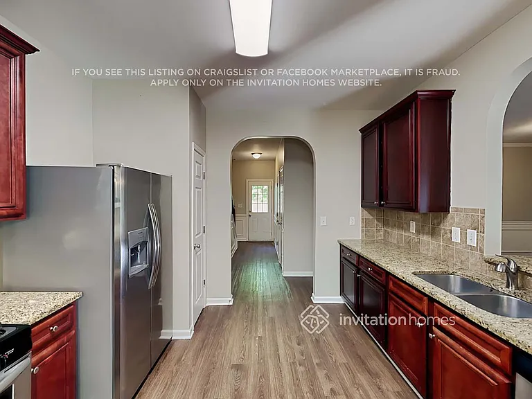 434 Orchid Ln — Photo 6