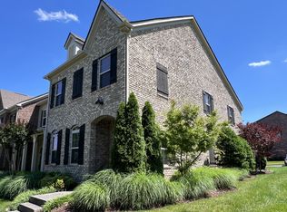 950 Innsbrooke Ave, Hendersonville, TN 37075
