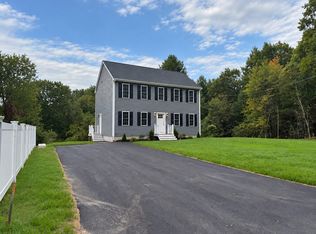 5 Sand St, Middleboro, MA 02346