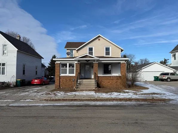 1856 Liberty St, Marinette, WI 54143