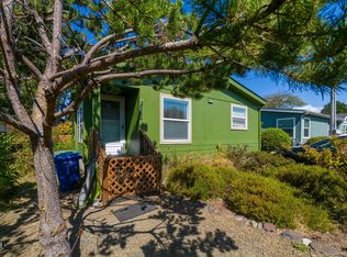 125 Laurel St, Gleneden Beach, OR 97388