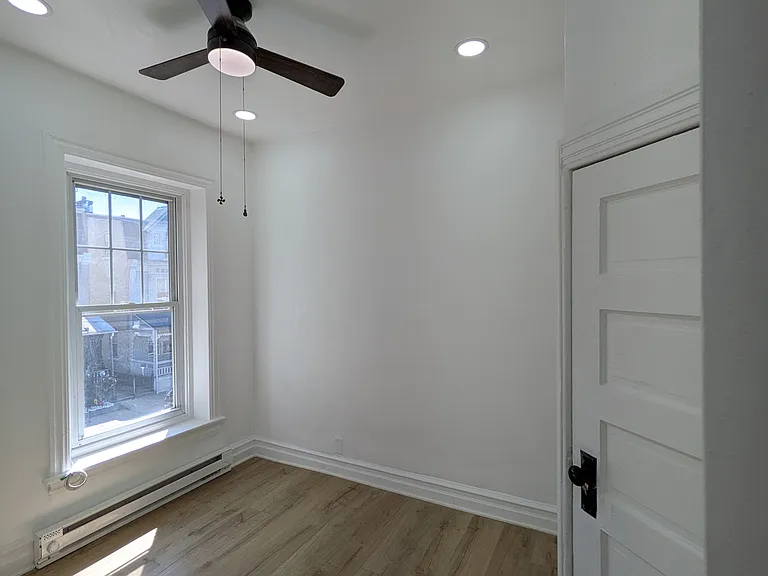 440 N 9th St #2 — Photo 7