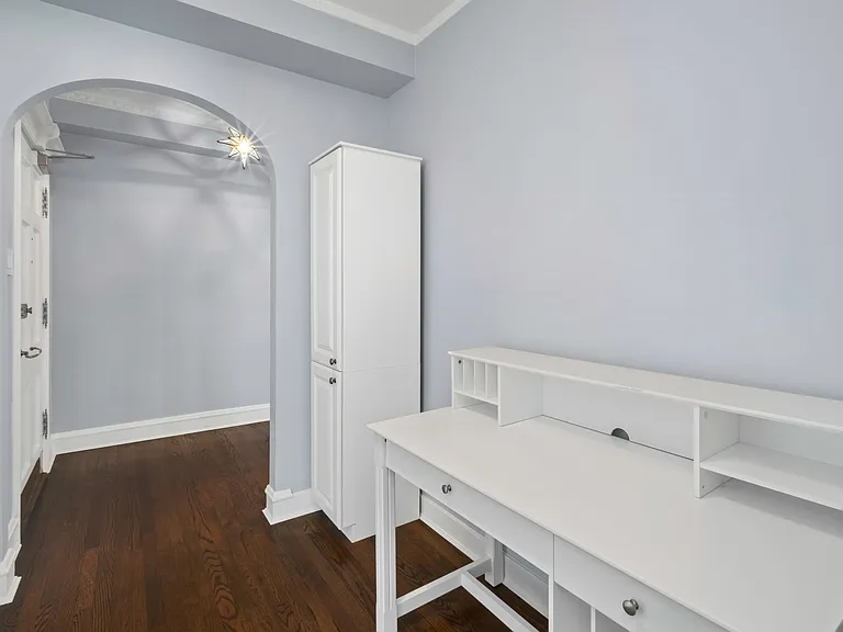 4300 N Marine Dr #602 — Photo 13