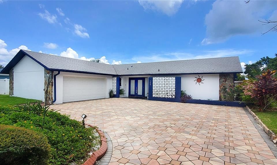 1st image of 760 DEL ORO DRIVE