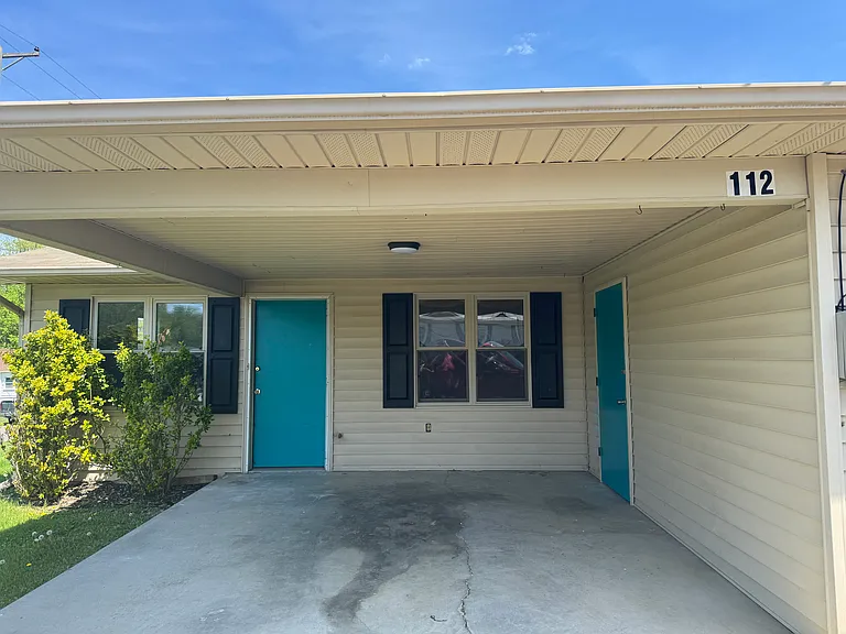 112 Monterey Dr — Photo 7