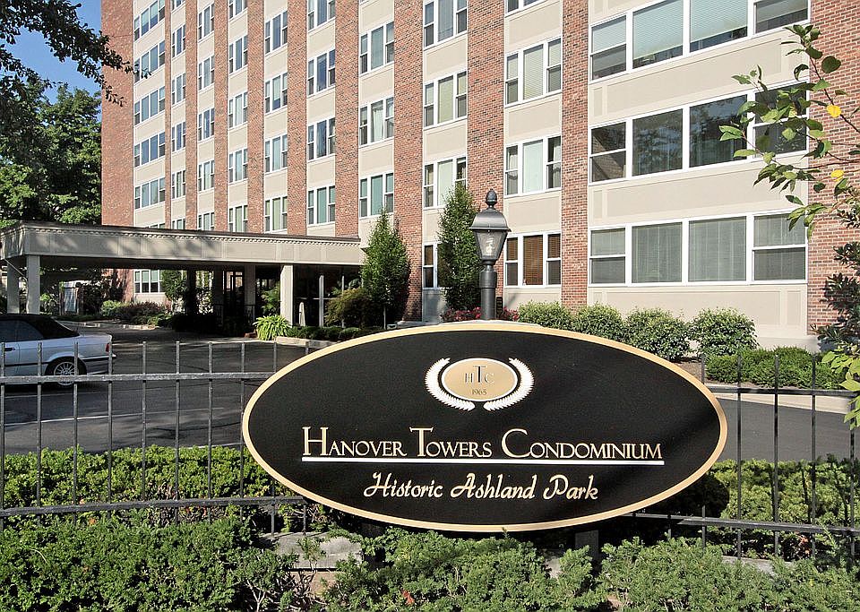 1st image of 101 S Hanover Ave APT 6J