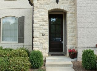 3001 Old Taylor Rd UNIT 104, Oxford, MS 38655