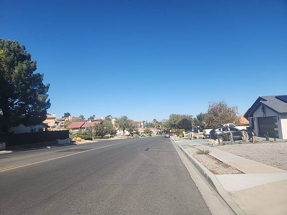 5th image of 12875 Spring Valley Pkwy