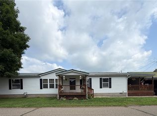 310 Poplar St, Newcomerstown, OH 43832