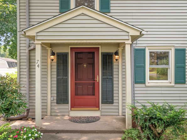 70 Cold Spring Cir #70